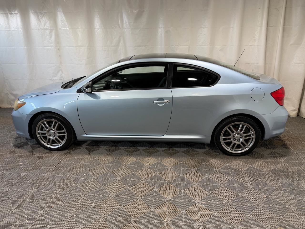 Used 2007 Scion tC FWD image 5