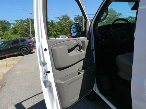 Used 2020 Chevrolet Express 2500 w/ Safety Package RWD image 11