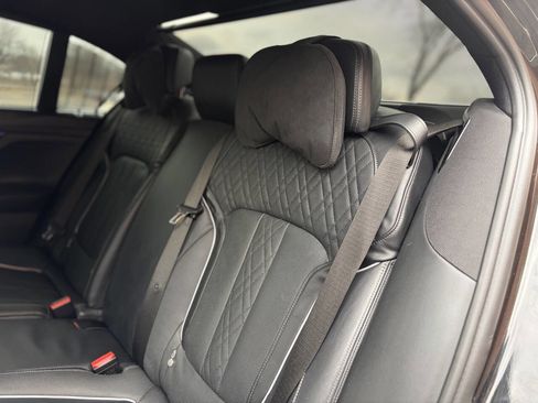 Used 2017 BMW 750i xDrive AWD/4WD image 20