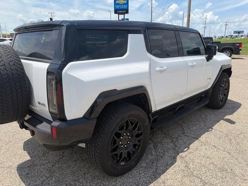 Used 2024 GMC Hummer EV 2X AWD/4WD image 11