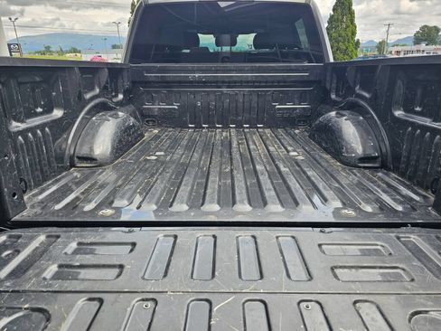 Used 2019 Ford F150 XLT w/ Trailer Tow Package AWD/4WD image 16