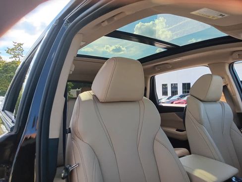 Used 2024 Acura MDX SH-AWD image 23