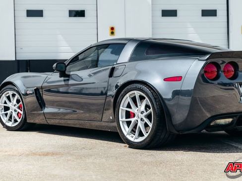 Used 2009 Chevrolet Corvette Z06 w/ Preferred Equipment Group RWD image 55
