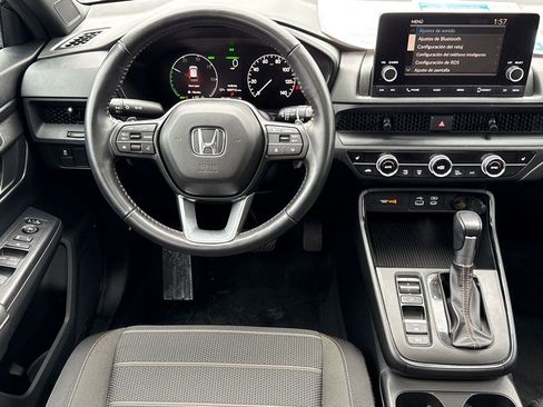 Used 2025 Honda CR-V Sport image 17