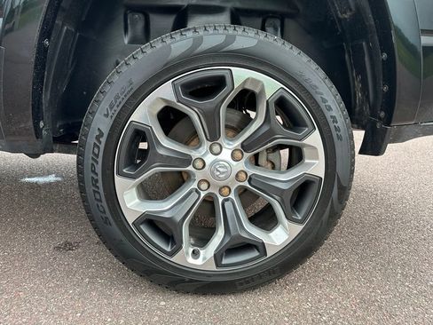 Used 2022 RAM 1500 Limited w/ Body-Colour Bumper Group AWD/4WD image 40