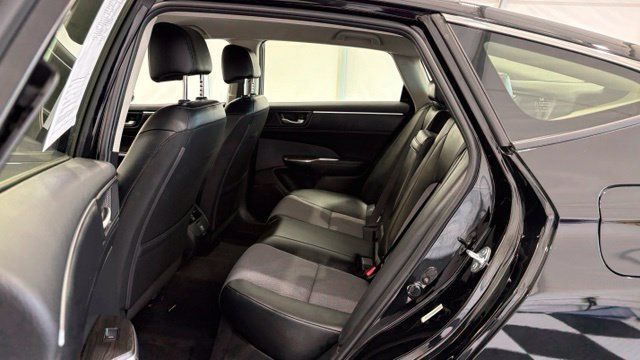 Used 2019 Honda Clarity Plug-In Hybrid image 17