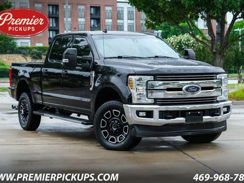 Used 2019 Ford F250 Lariat w/ Lariat Ultimate Package AWD/4WD image 1