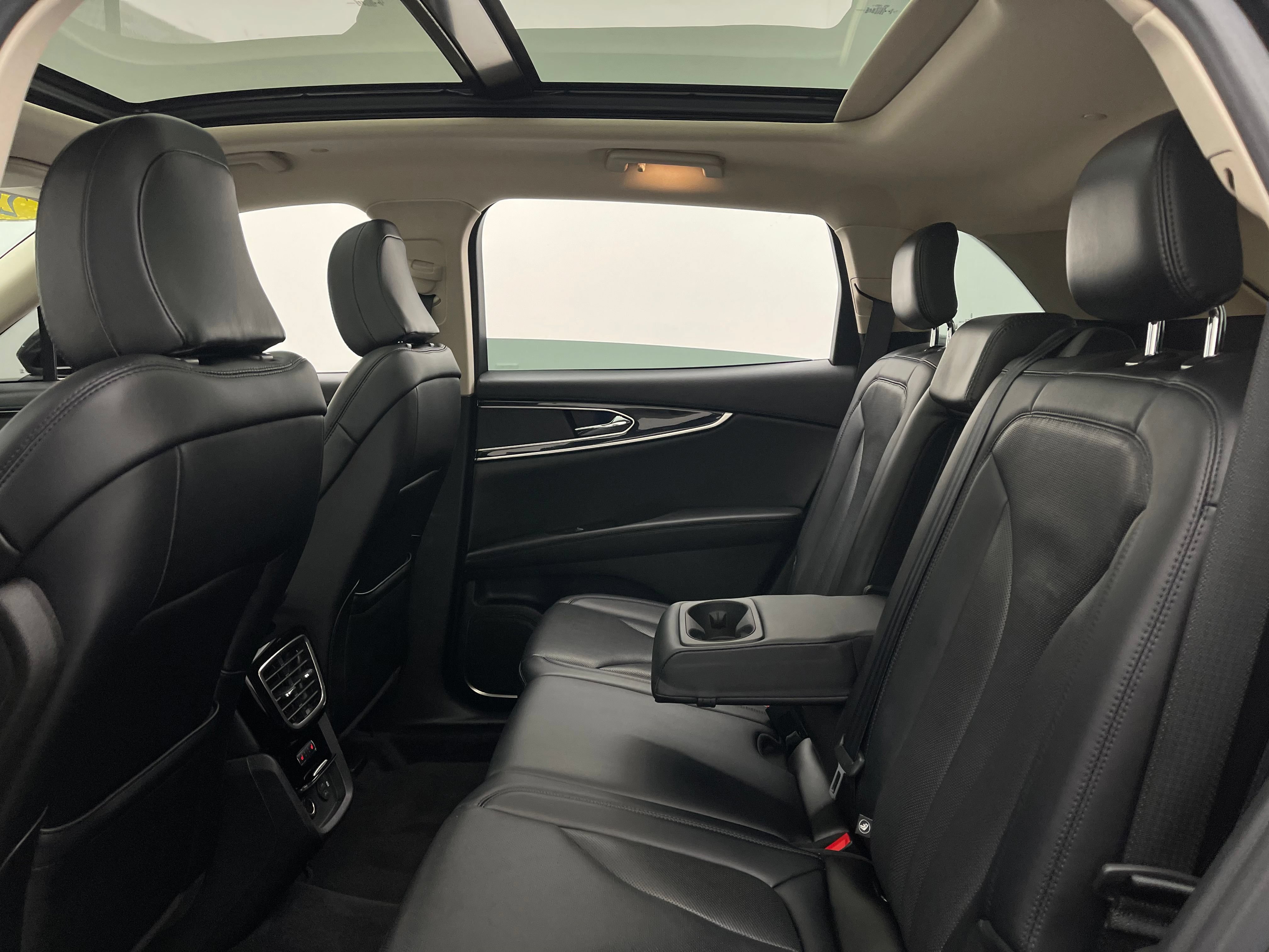 Used 2022 Lincoln Nautilus Reserve FWD image 45