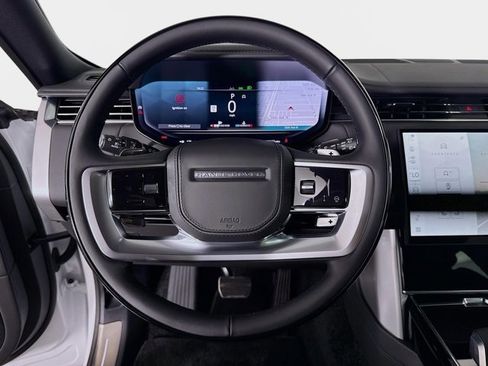 New 2026 Land Rover Range Rover Long Wheelbase SE image 12