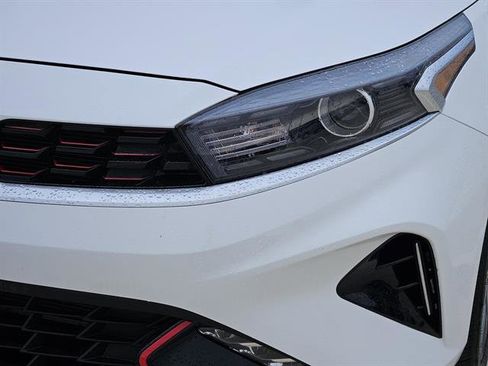 Used 2023 Kia Forte GT-Line w/ GT-Line Premium Package image 5