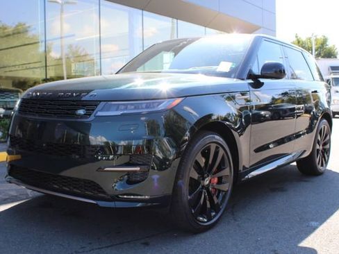 New 2025 Land Rover Range Rover Sport Dynamic SE image 1