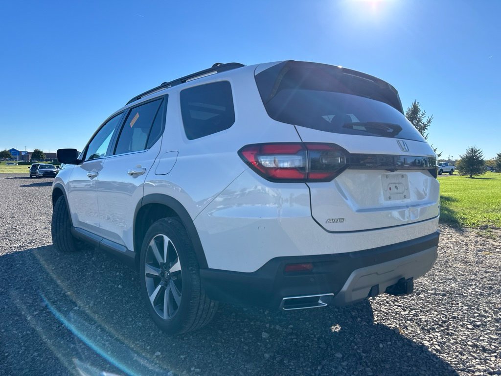 Used 2024 Honda Pilot Elite image 10