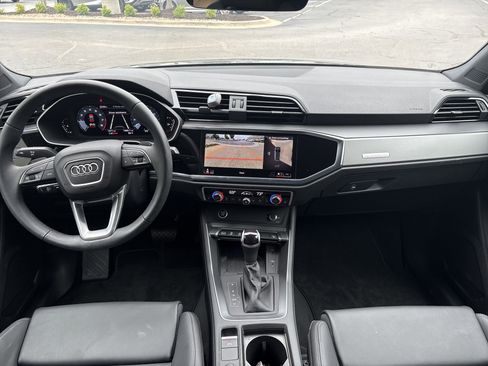 Used 2024 Audi Q3 2.0T Premium Plus AWD/4WD image 29