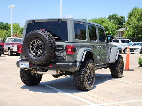 Used 2023 Jeep Wrangler Unlimited Rubicon 392 w/ Xtreme Recon 35" Tire Package AWD/4WD image 7