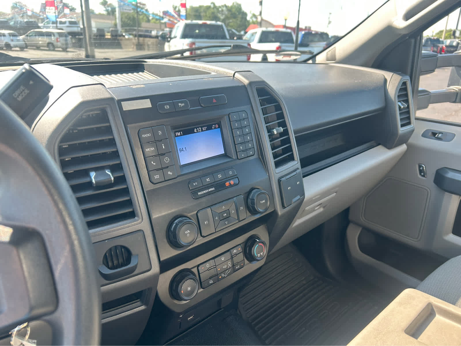 Used 2022 Ford F450 XL w/ Power Equipment Group RWD image 19