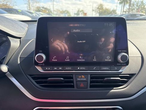 Certified 2025 Nissan Altima 2.5 S image 22