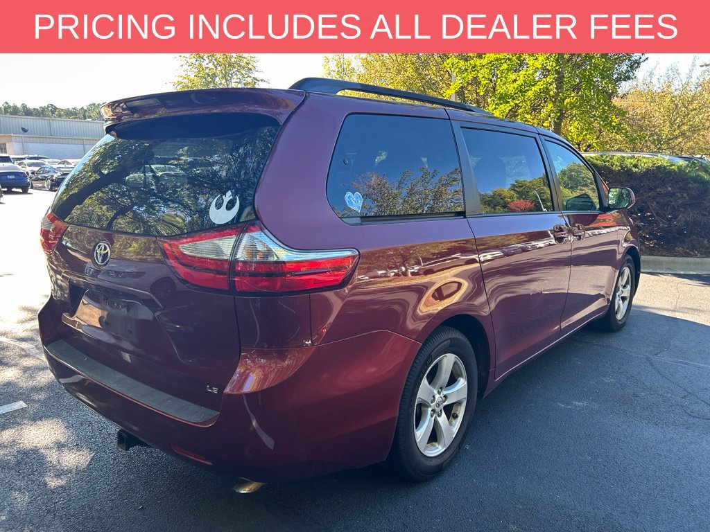 Used 2015 Toyota Sienna LE FWD image 8