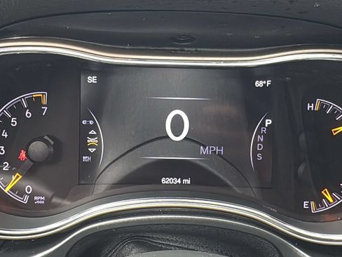 Used 2015 Jeep Grand Cherokee Limited w/ Trailer Tow Group IV AWD/4WD image 23