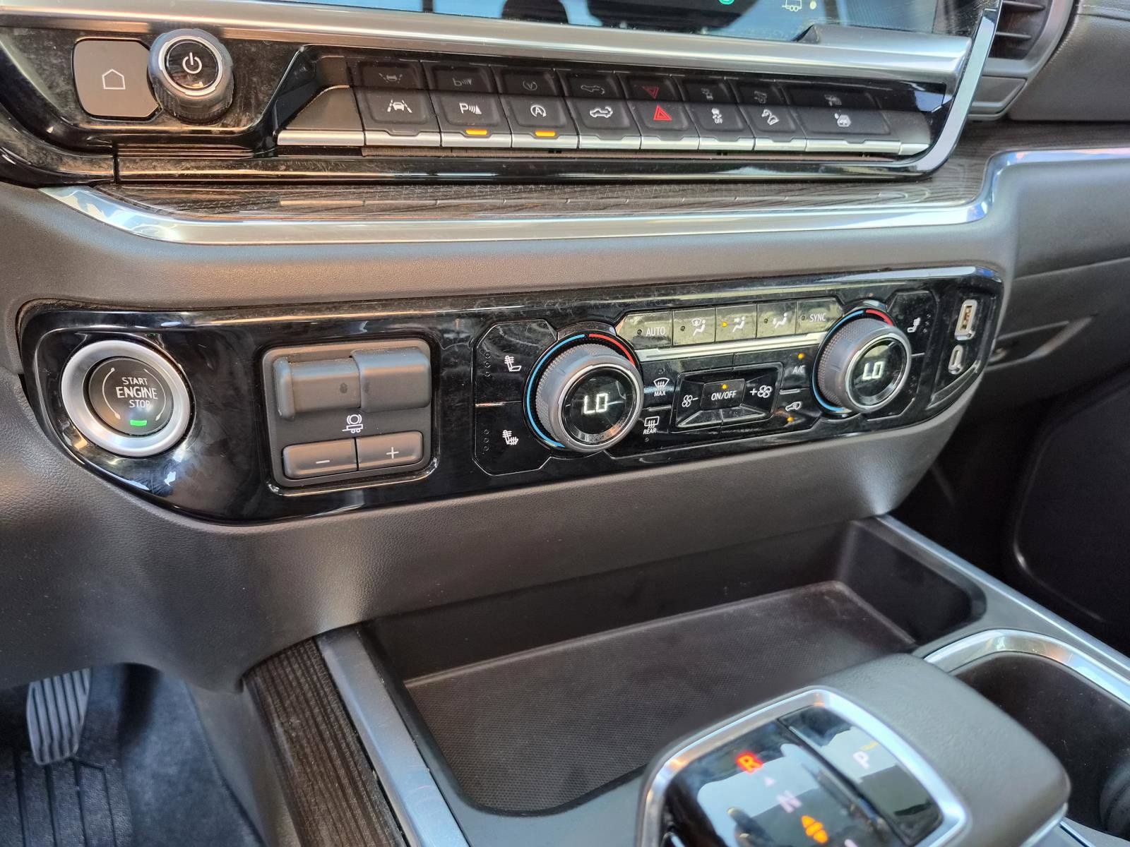 Used 2022 Chevrolet Silverado 1500 RST AWD/4WD image 27