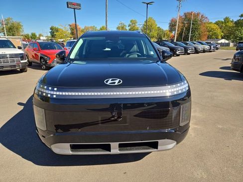 New 2026 Hyundai Ioniq 9 SEL image 3