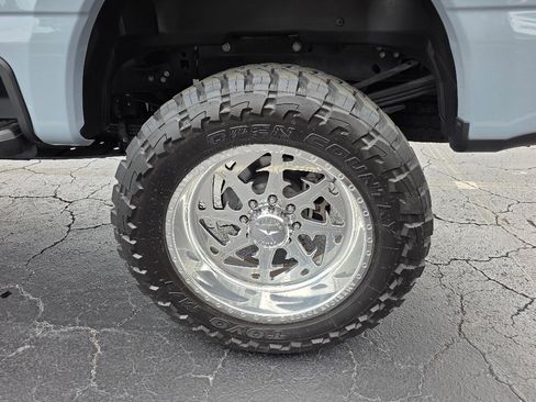 Used 2024 Ford F350 Limited w/ FX4 Off-Road Package AWD/4WD image 21