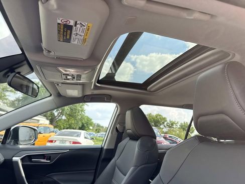Used 2025 Toyota RAV4 XLE Premium image 25