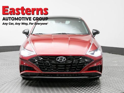 Used 2023 Hyundai Sonata SEL Plus FWD image 2