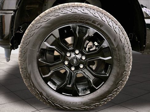 Used 2023 Ford F150 Lariat w/ Equipment Group 502A High AWD/4WD image 8