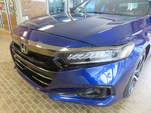 Used 2021 Honda Accord Sport image 62