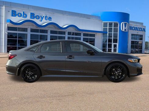 Used 2026 Honda Civic Sport image 4