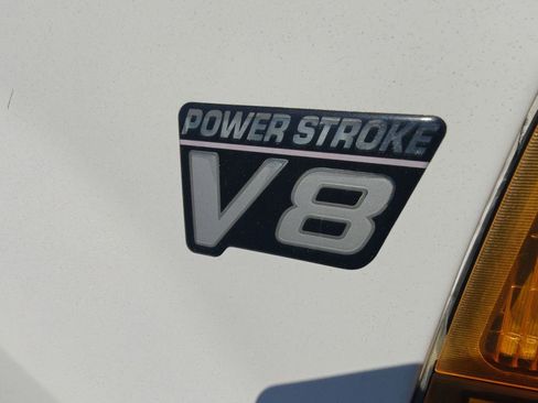 Used 1999 Ford F450 2WD Regular Cab Super Duty image 15