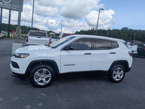 Used 2023 Jeep Compass Sport AWD/4WD image 8