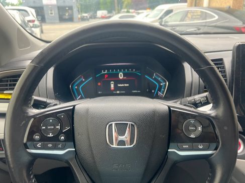 Used 2018 Honda Odyssey EX-L image 14