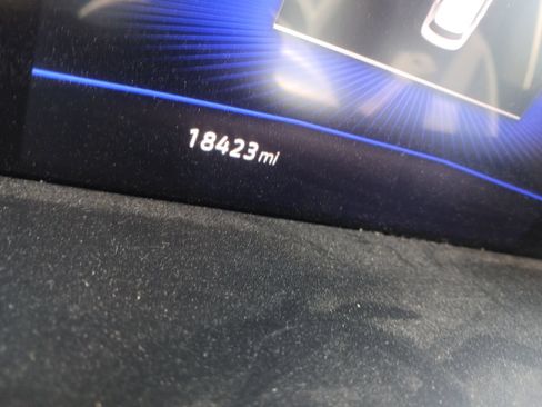 Used 2023 Volkswagen Tiguan SE FWD image 6