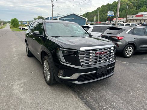 Used 2024 GMC Acadia Denali AWD/4WD image 3
