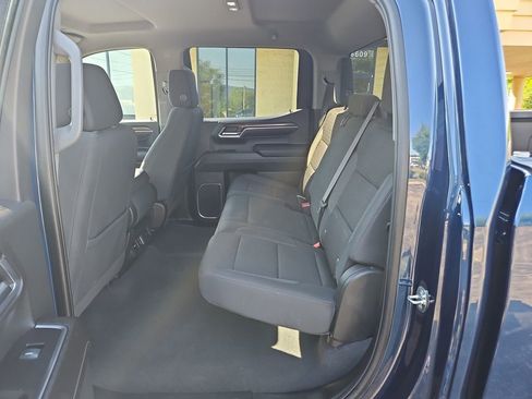 Used 2023 Chevrolet Silverado 1500 LT AWD/4WD image 26