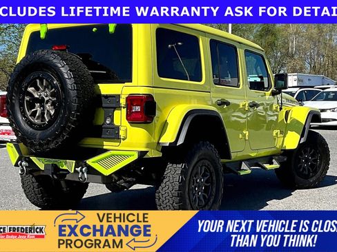 Used 2023 Jeep Wrangler Unlimited Rubicon 392 w/ Xtreme Recon 35" Tire Package image 10