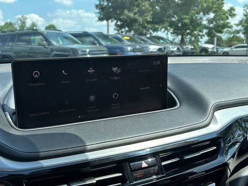 Used 2023 Acura MDX SH-AWD w/ Technology Package image 19