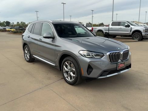 Used 2024 BMW X3 sDrive30i w/ Convenience Package RWD image 2