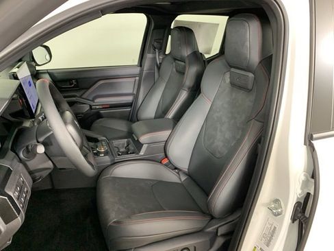 Used 2025 Toyota Tacoma TRD Pro image 20