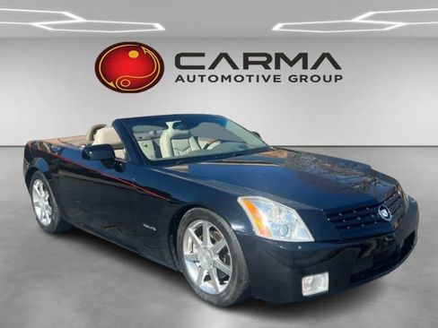 Used 2005 Cadillac XLR RWD image 7