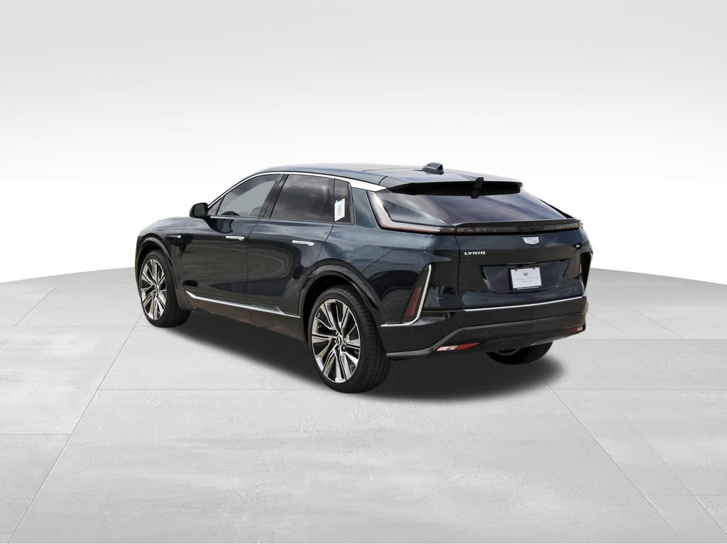 New 2027 Cadillac Lyriq Signature Luxury w/ Nappa Leather Package AWD/4WD image 3