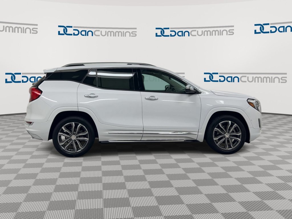 Used 2019 GMC Terrain Denali w/ Advanced Safety Package AWD/4WD image 9