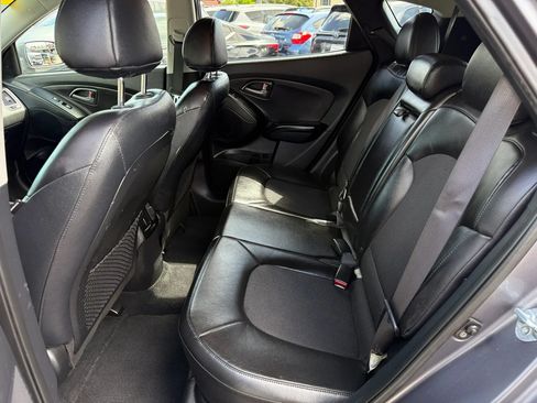 Used 2014 Hyundai Tucson SE AWD/4WD image 15