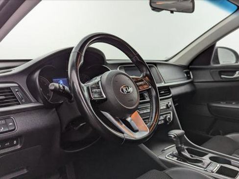 Used 2020 Kia Optima S image 22