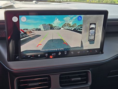 New 2025 Ford Maverick Lariat w/ Black Appearance Package image 30