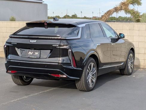 New 2026 Cadillac Lyriq Luxury image 31