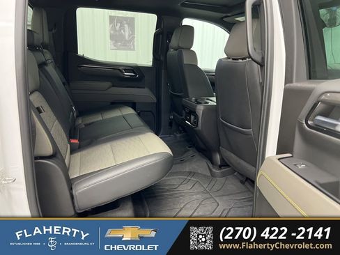 Used 2024 Chevrolet Silverado 1500 ZR2 w/ Technology Package AWD/4WD image 13