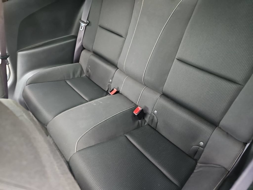 Used 2015 Chevrolet Camaro LT RWD image 14