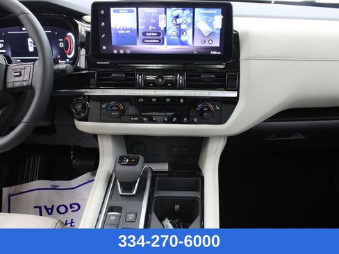 New 2026 Nissan Pathfinder SL image 20